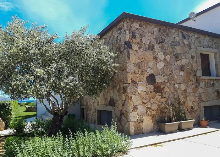 Casa de Férias By The Sea With View Of Tavolara Near